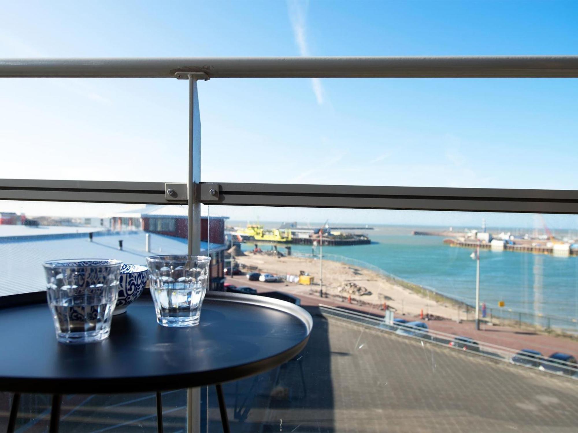 Sea View In With Terrace *