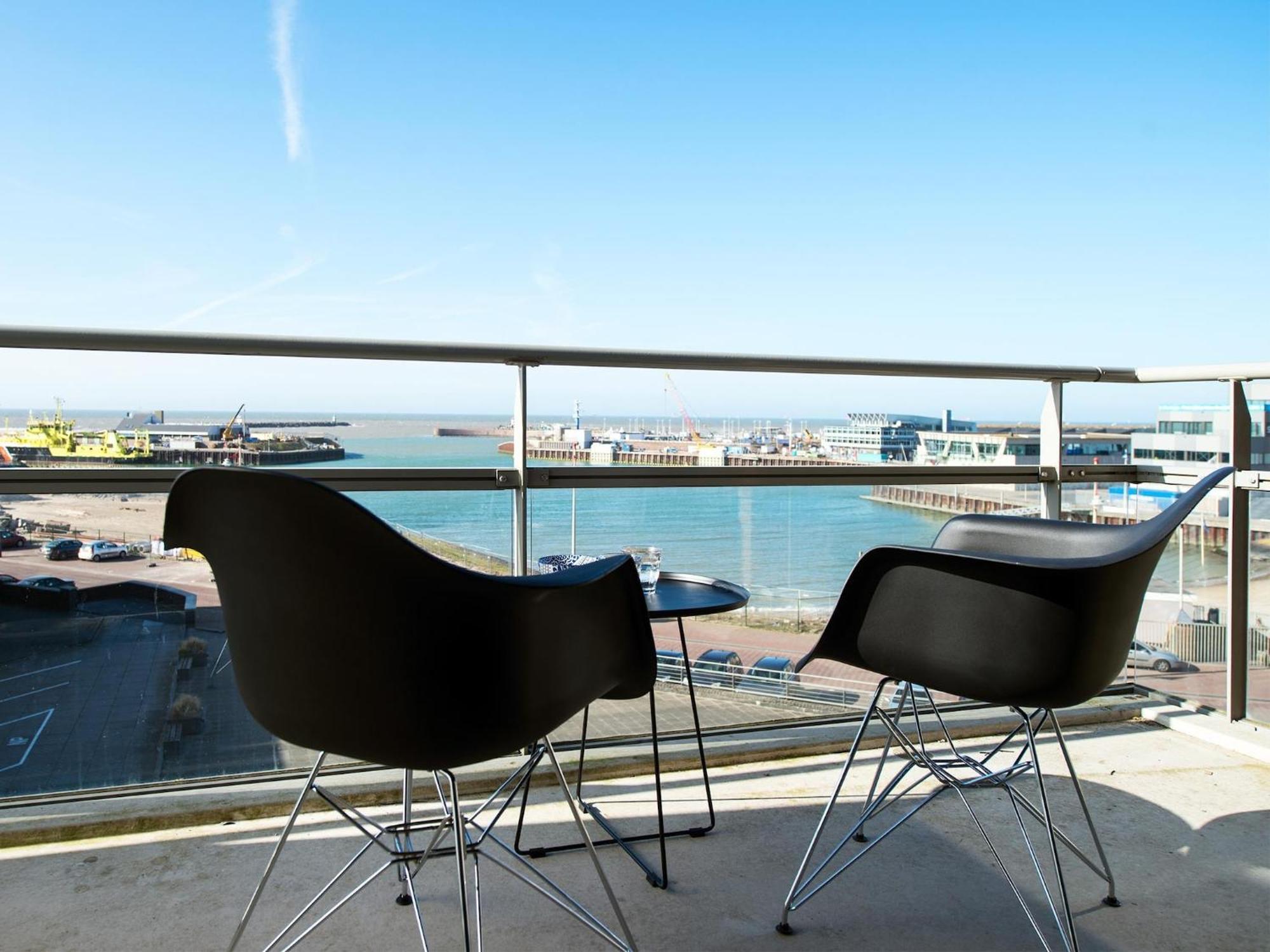 Sea View In With Terrace Appartement *